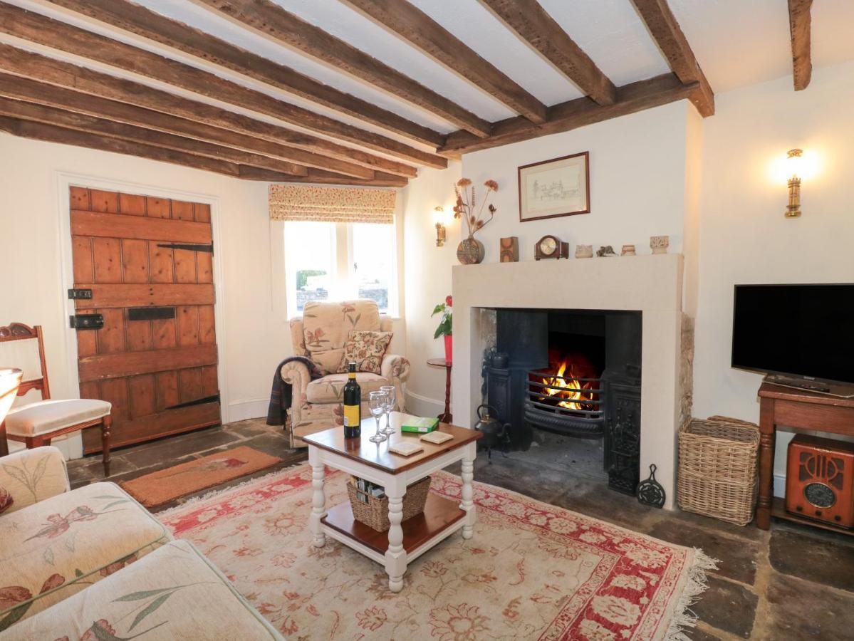 Pike Cottage Acton Turville Ngoại thất bức ảnh
