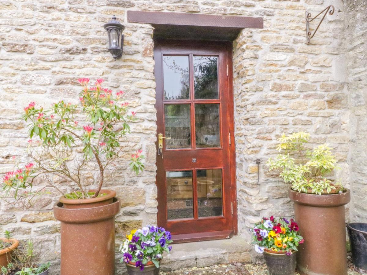 Pike Cottage Acton Turville Ngoại thất bức ảnh